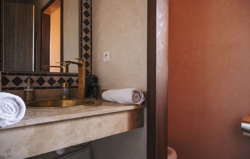 Tiznite Queen Suite