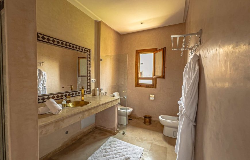 Ouazane Queen Suite